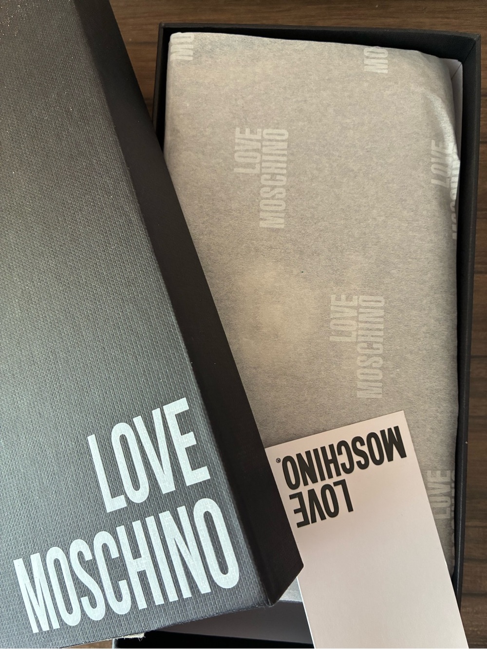 Love Moschino wallet NWT BNIB